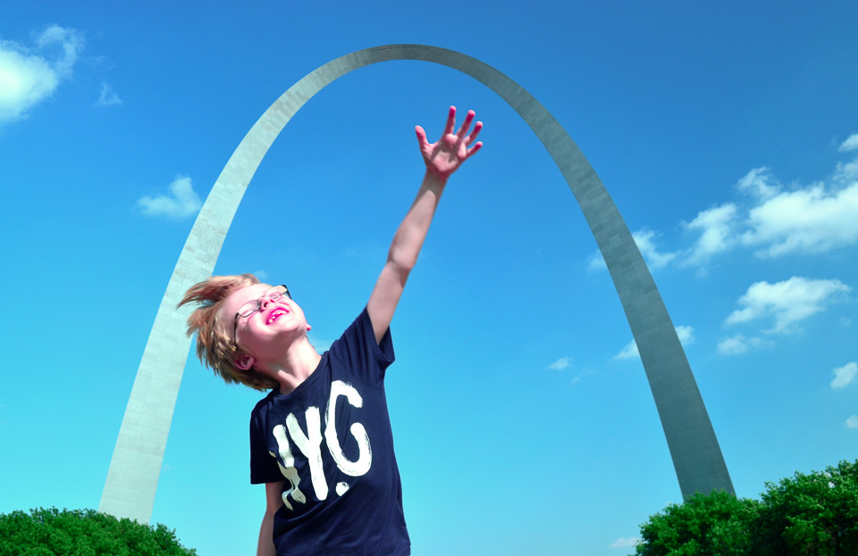 Jack at the Gateway Arch.